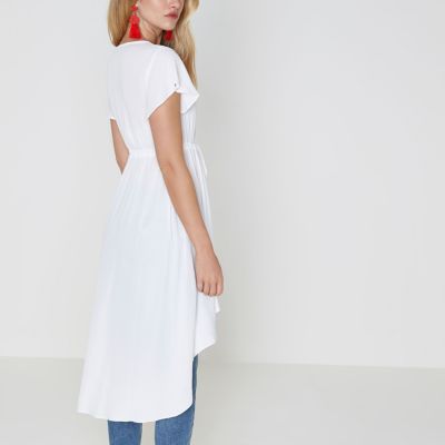 White short sleeve high-low ruffle hem kimono