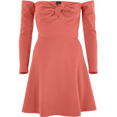 Robe patineuse Bardot orange foncé à manches longues