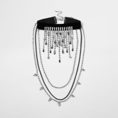 Zwarte gedrapeerde chokerketting met siersteentjes