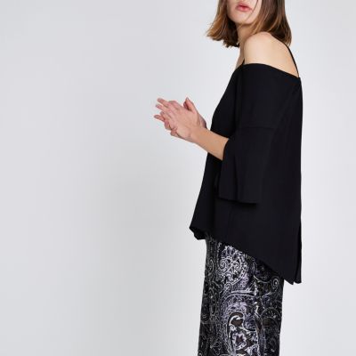 Black split three quarter sleeve bardot top