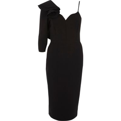 Robe moulante mi-longue noire asymétrique à volant