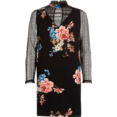 River Island Zwarte swingjurk met bloemenprint en kanten inzet