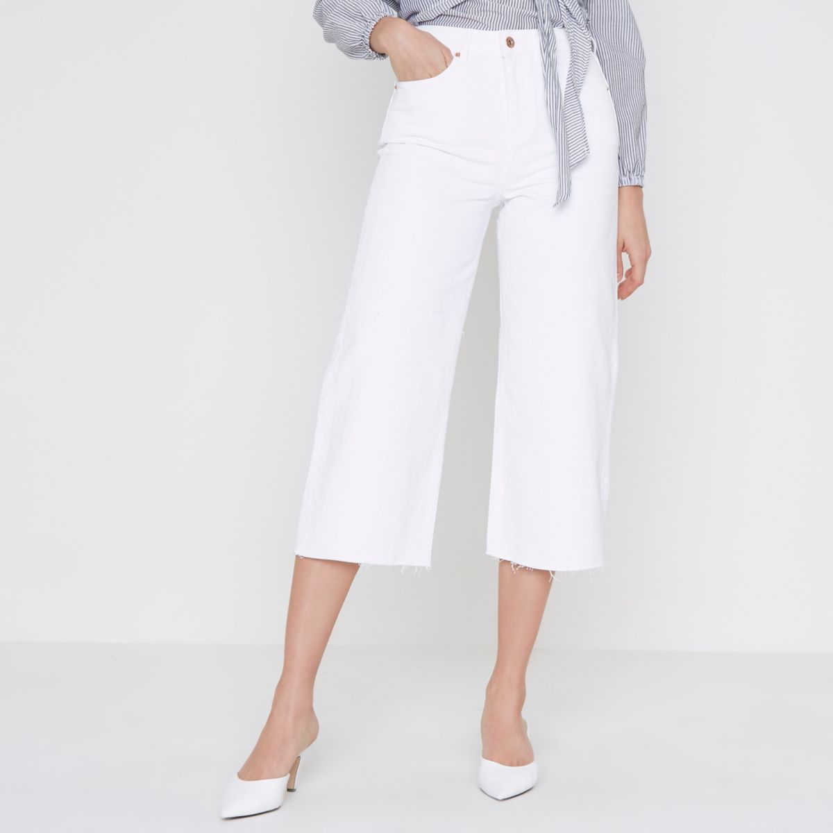 Womens wide leg cropped jeans