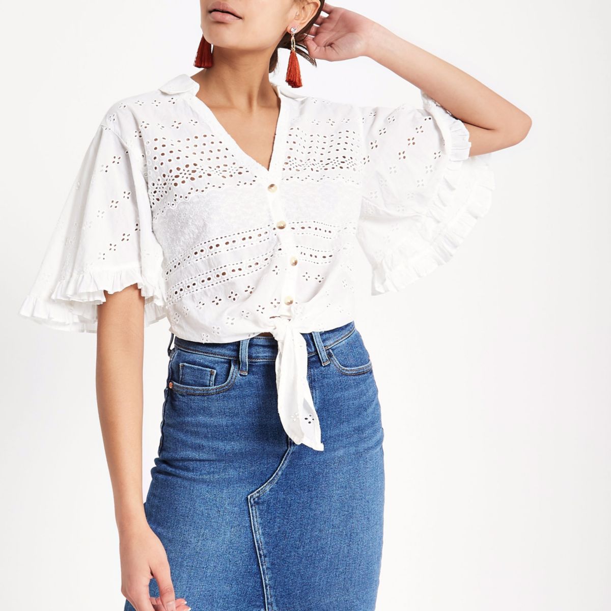 cropped tie shirt