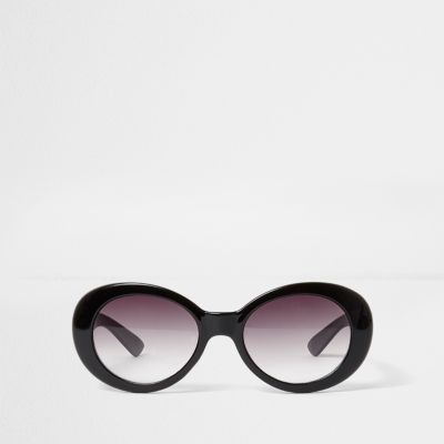 Girls black oval retro style sunglasses