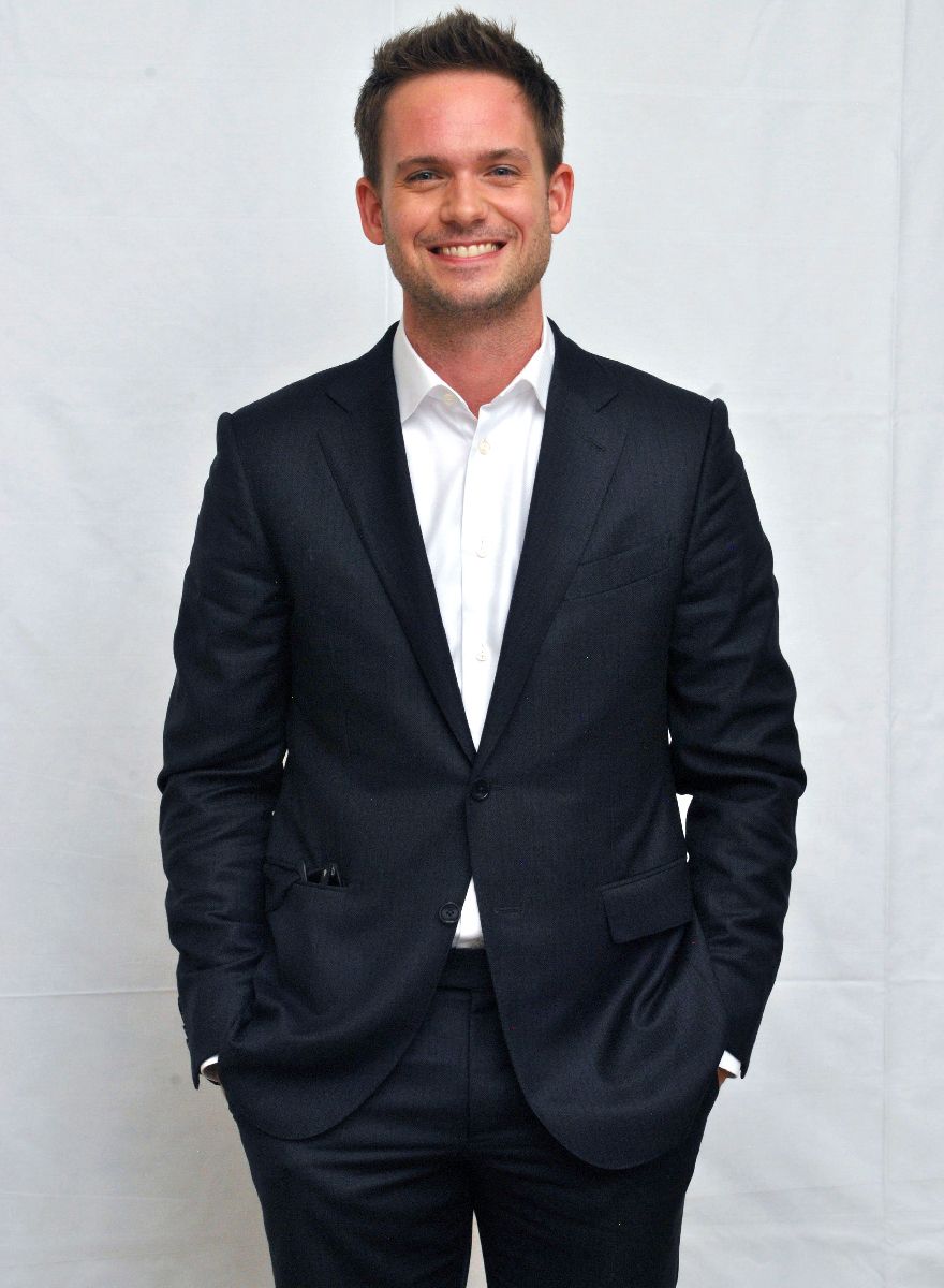 Mike Ross suits